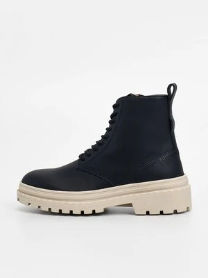 Botki sznurowane Boss