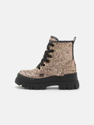 Botki sznurowane Buffalo