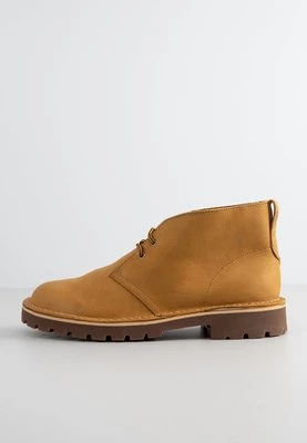 Botki sznurowane Clarks