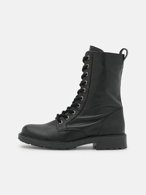 Botki sznurowane Clarks