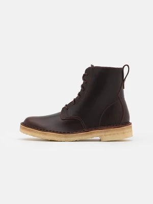 Botki sznurowane Clarks Originals