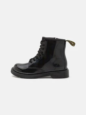 Botki sznurowane Dr. Martens