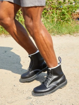 Botki sznurowane Dr. Martens czarny