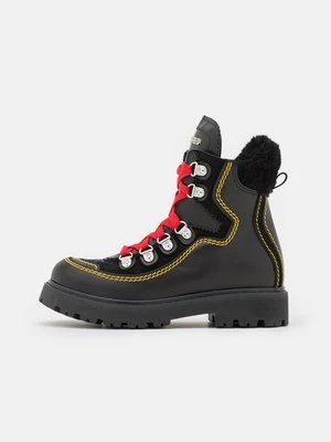 Botki sznurowane Dsquared2