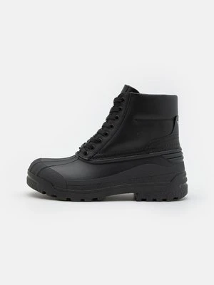 Botki sznurowane Emporio Armani