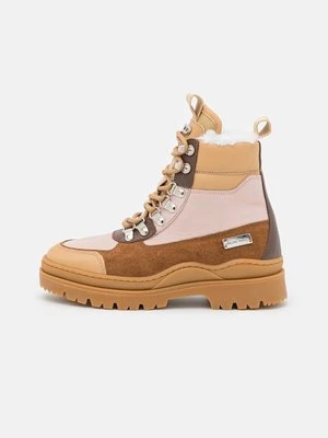 Botki sznurowane Filling Pieces