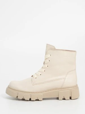 Botki sznurowane Gabor