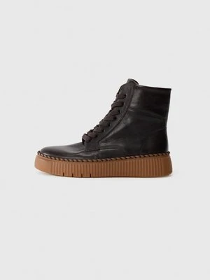 Botki sznurowane Gabor