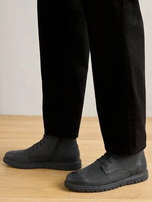 Botki sznurowane Geox