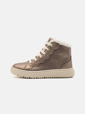 Botki sznurowane Geox