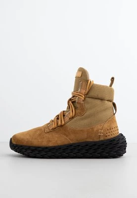 Botki sznurowane giuseppe zanotti