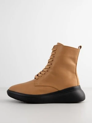 Botki sznurowane Högl