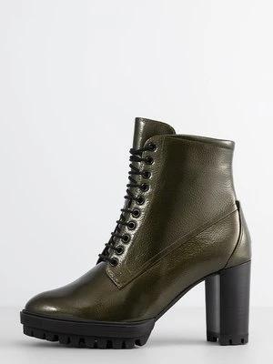 Botki sznurowane Högl