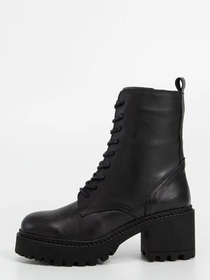 Botki sznurowane Inuovo