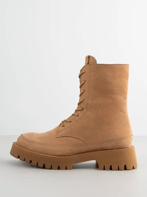 Botki sznurowane Inuovo