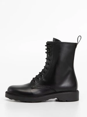 Botki sznurowane Jonak