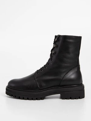 Botki sznurowane Jonak