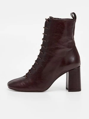 Botki sznurowane Jonak