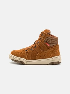 Botki sznurowane Kickers