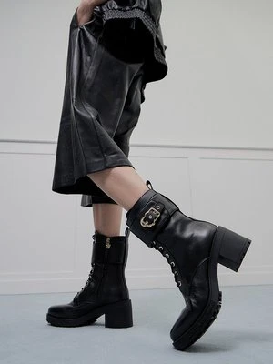 Botki sznurowane Love Moschino