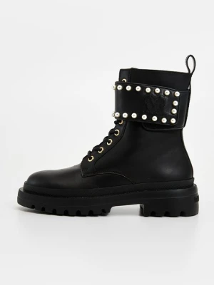 Botki sznurowane LOVE MOSCHINO czarny