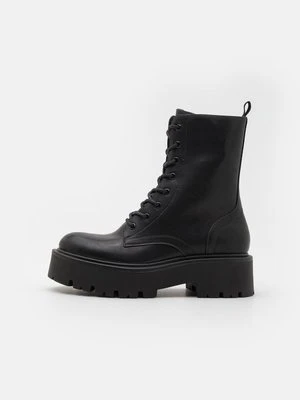 Botki sznurowane Madden Girl