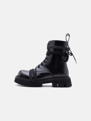 Botki sznurowane MOSCHINO czarny