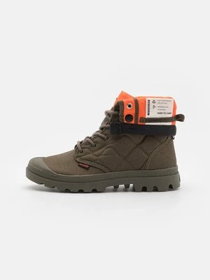Botki sznurowane Palladium khaki