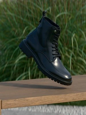 Botki sznurowane Pier One