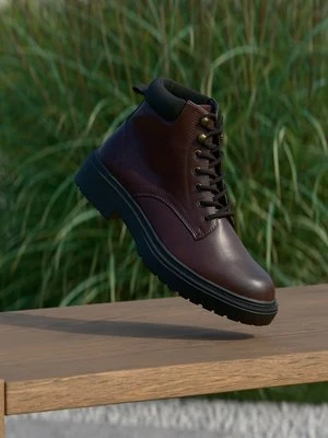 Botki sznurowane Pier One