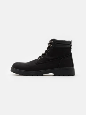Botki sznurowane Pier One By Zalando czarny