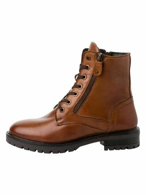 Botki sznurowane s.Oliver