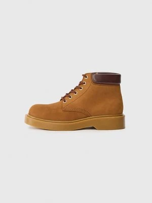 Botki sznurowane sandro