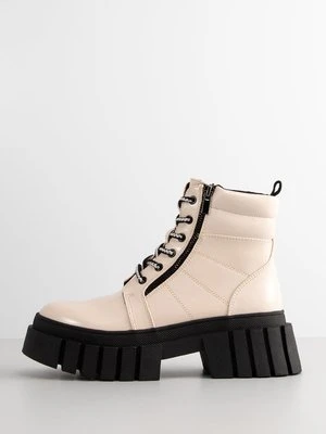 Botki sznurowane Steve Madden