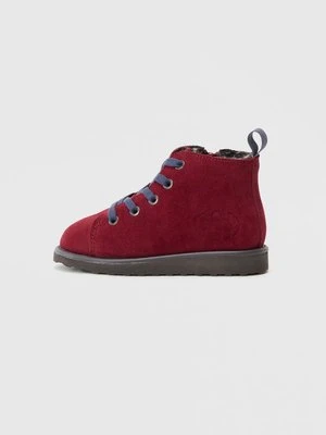 Botki sznurowane Superga