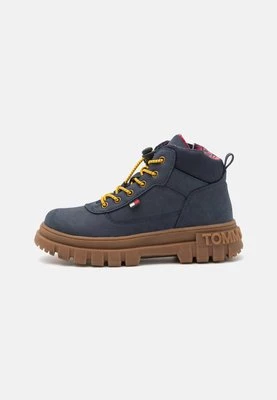 Botki sznurowane Tommy Hilfiger