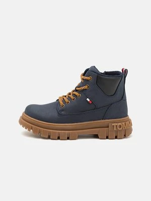 Botki sznurowane Tommy Hilfiger