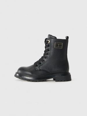 Botki sznurowane Tommy Hilfiger czarny