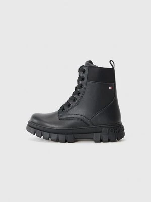 Botki sznurowane Tommy Hilfiger