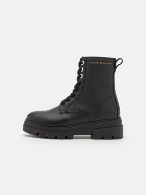 Botki sznurowane Tommy Hilfiger