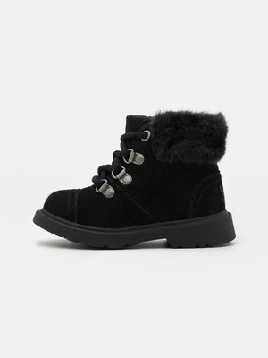 Botki sznurowane Ugg