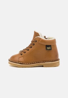 Botki sznurowane Young Soles