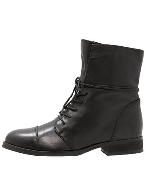 Botki sznurowane Zign