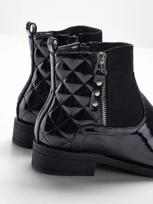 Botki w optyce lakierowanych bonprix