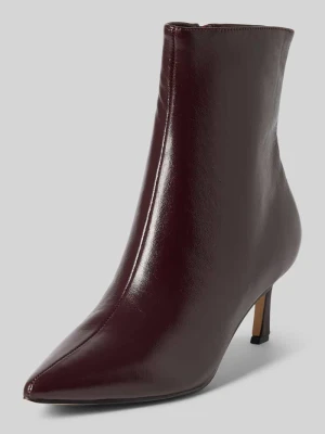 Botki ze skóry bydlęcej nappa z niską szpilką Steve Madden Bordowy