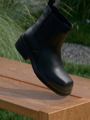 Botki Zign