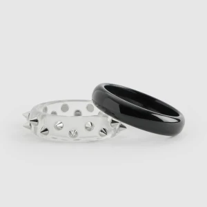 Bransoletki typu bangle z kolcami 2-pak House