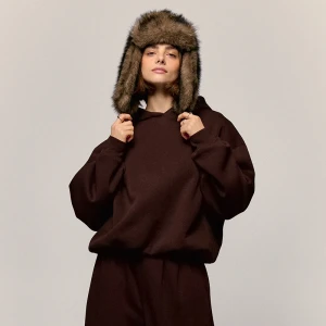 Brązowa gładka bluza bombka House