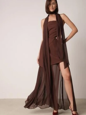 Brązowa Koktajlowa Sukienka z Odkrytymi Ramionami i Dodatkowym Szalem Krynaya elsa.m by may