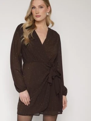 Brązowa Kopertowa Sukienka Zdobiona Cyrkoniami i Drapowaniem Idiselle